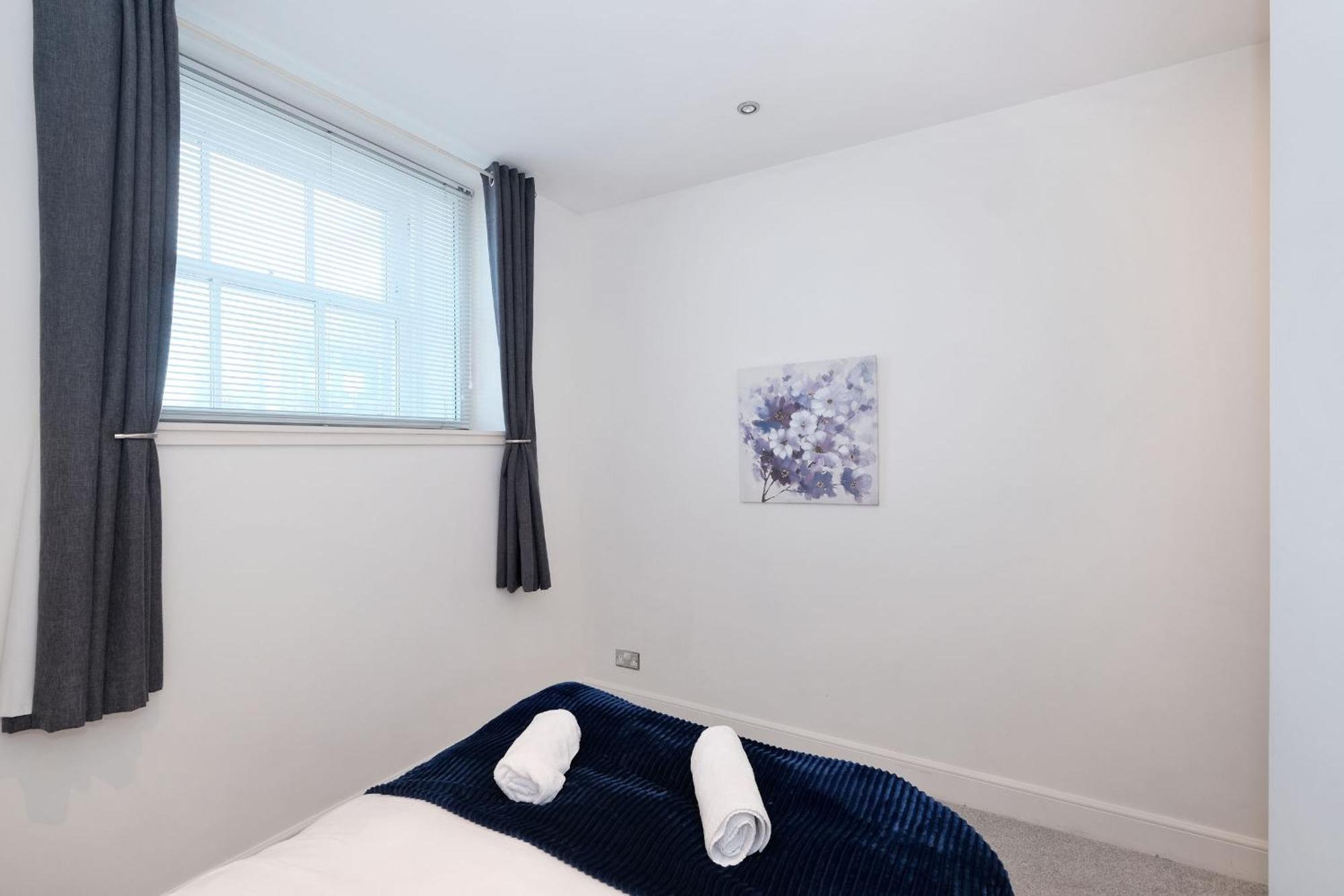 One Of A Kind Historic 3 Bedroom Apartment Aberdeen Esterno foto
